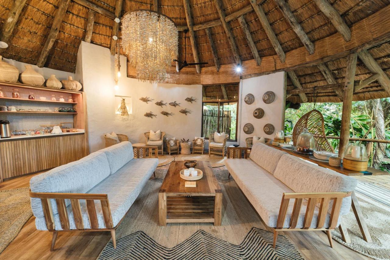 Thonga Beach Lodge Mabibi Exteriör bild